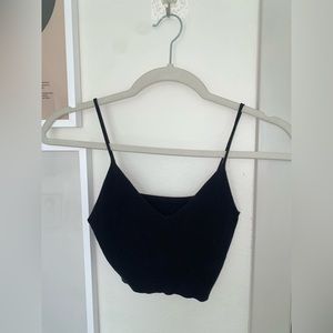Black knit ribbed crop top